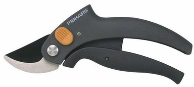 Sekator fiskars P54